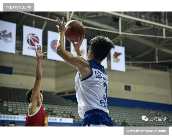 王奕博不满判罚怒喷裁判,浙江队险胜上海 王奕博不满判罚怒喷裁判,浙江队险胜上海